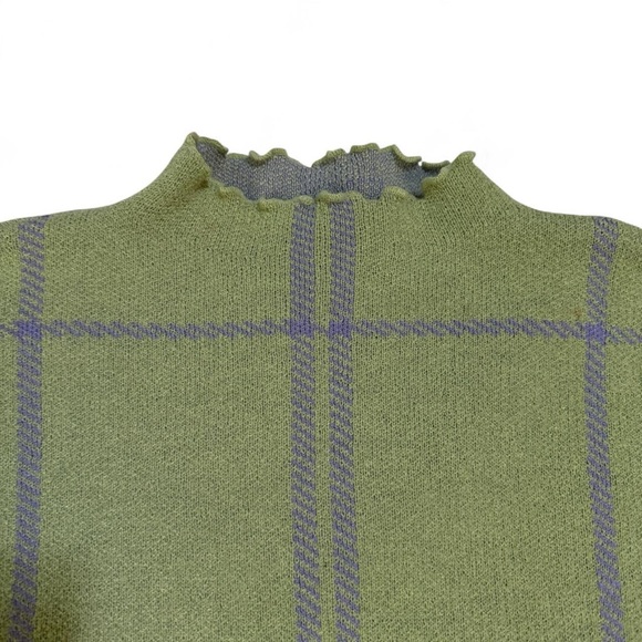 Green & Gray Mock Neck Plaid Sweater - Picture 2 of 5